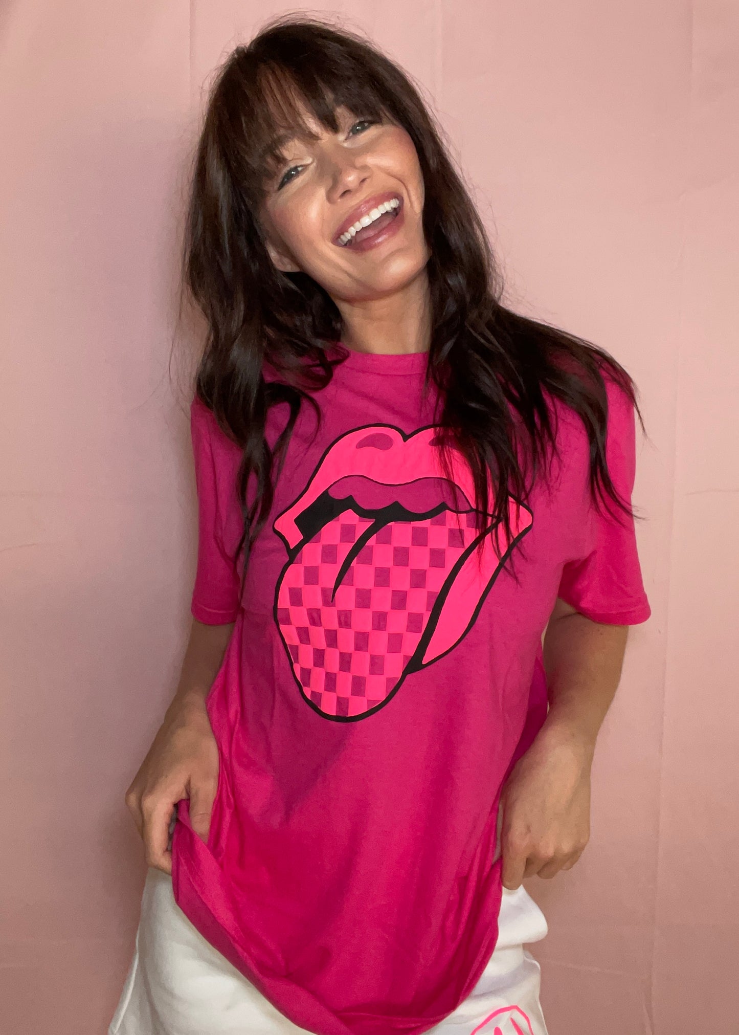 hot pink rolling stones t-shirt