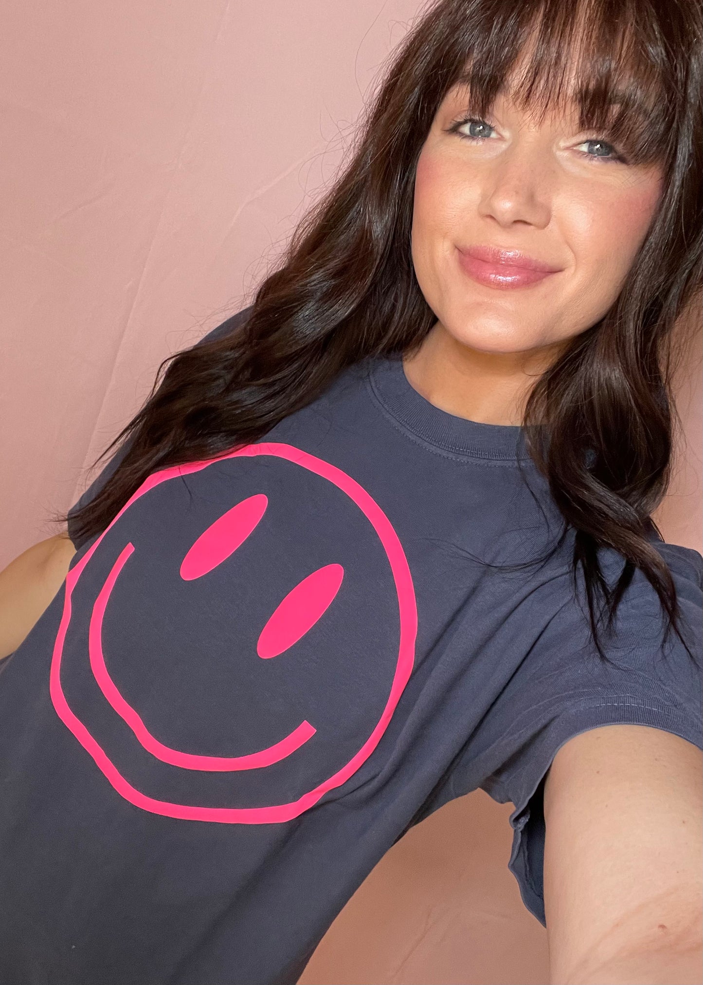 navy+pink smiley t-shirt